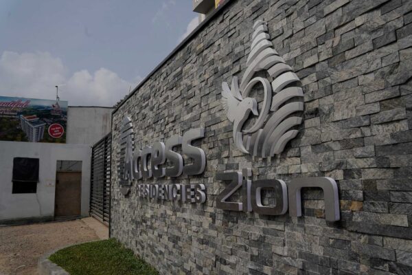 _D3R6171-copy